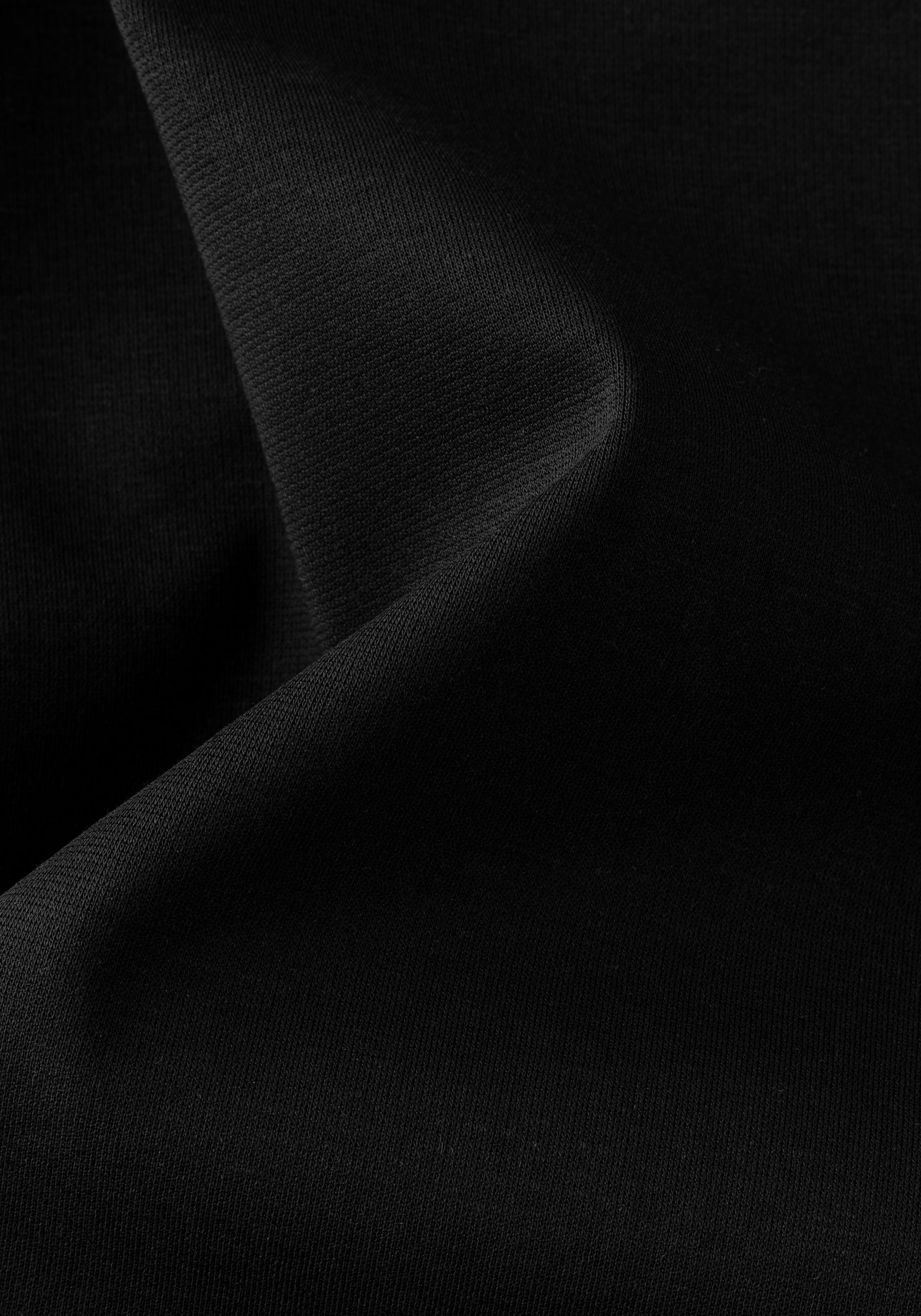 Eclipse Black Aero-Hybrid T-Shirt