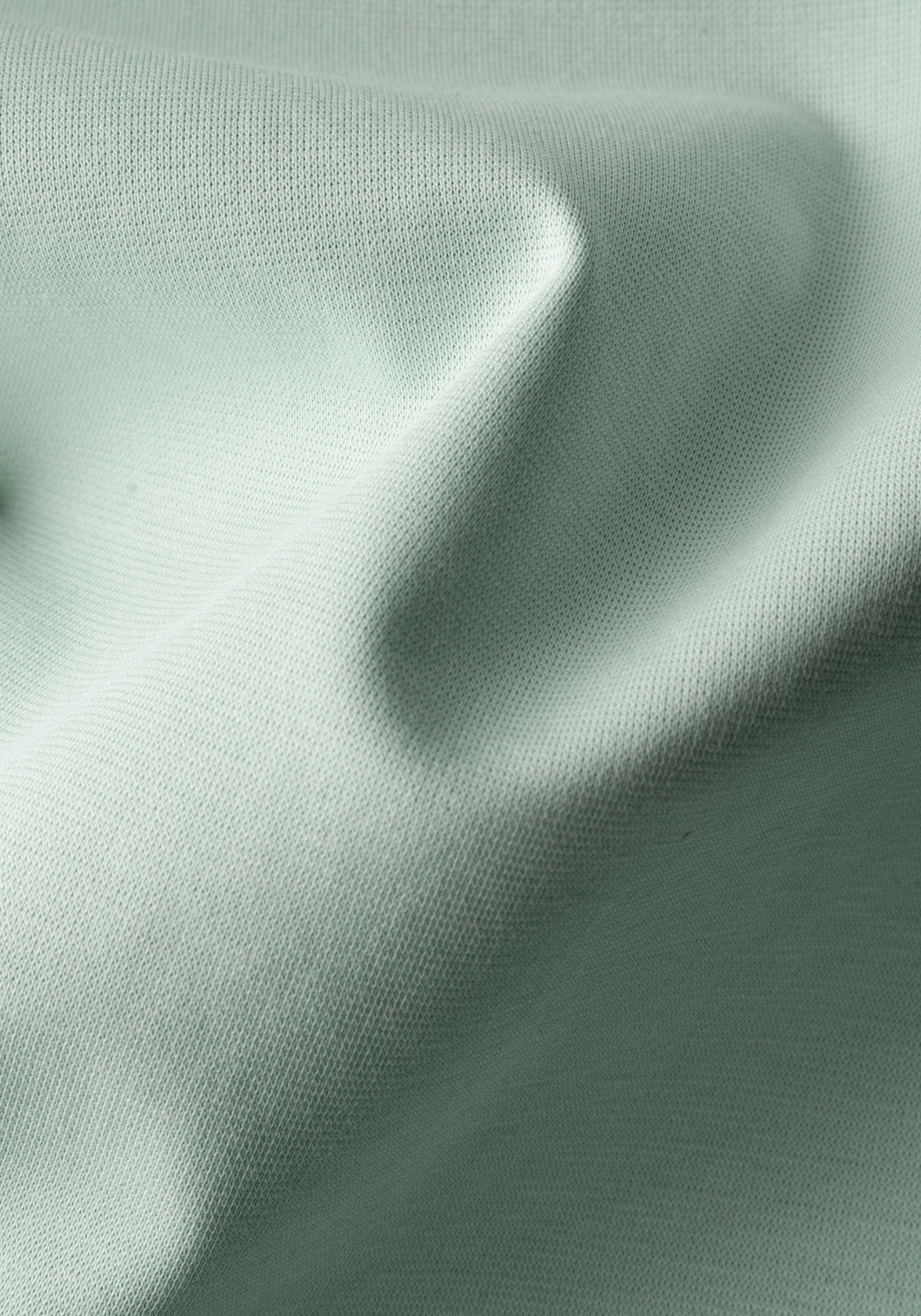 Powder Mint Aero-Hybrid T-Shirt