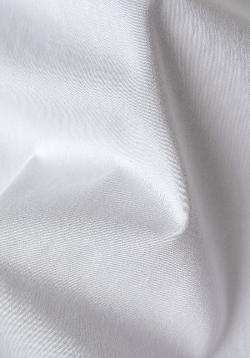 Cloud White Aero-Hybrid Short