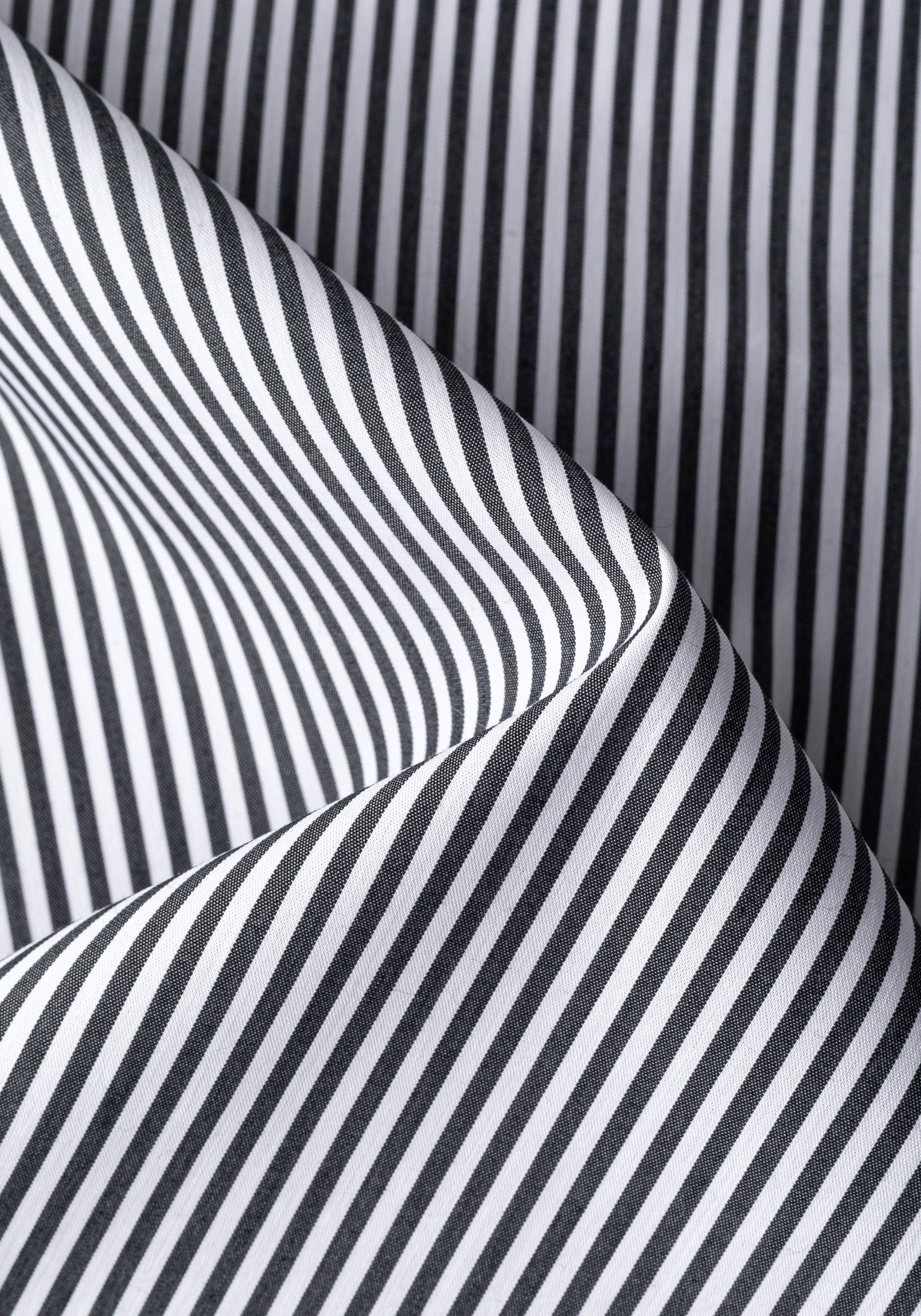 Shadow Black Stripe Aero-Hybrid Shirt