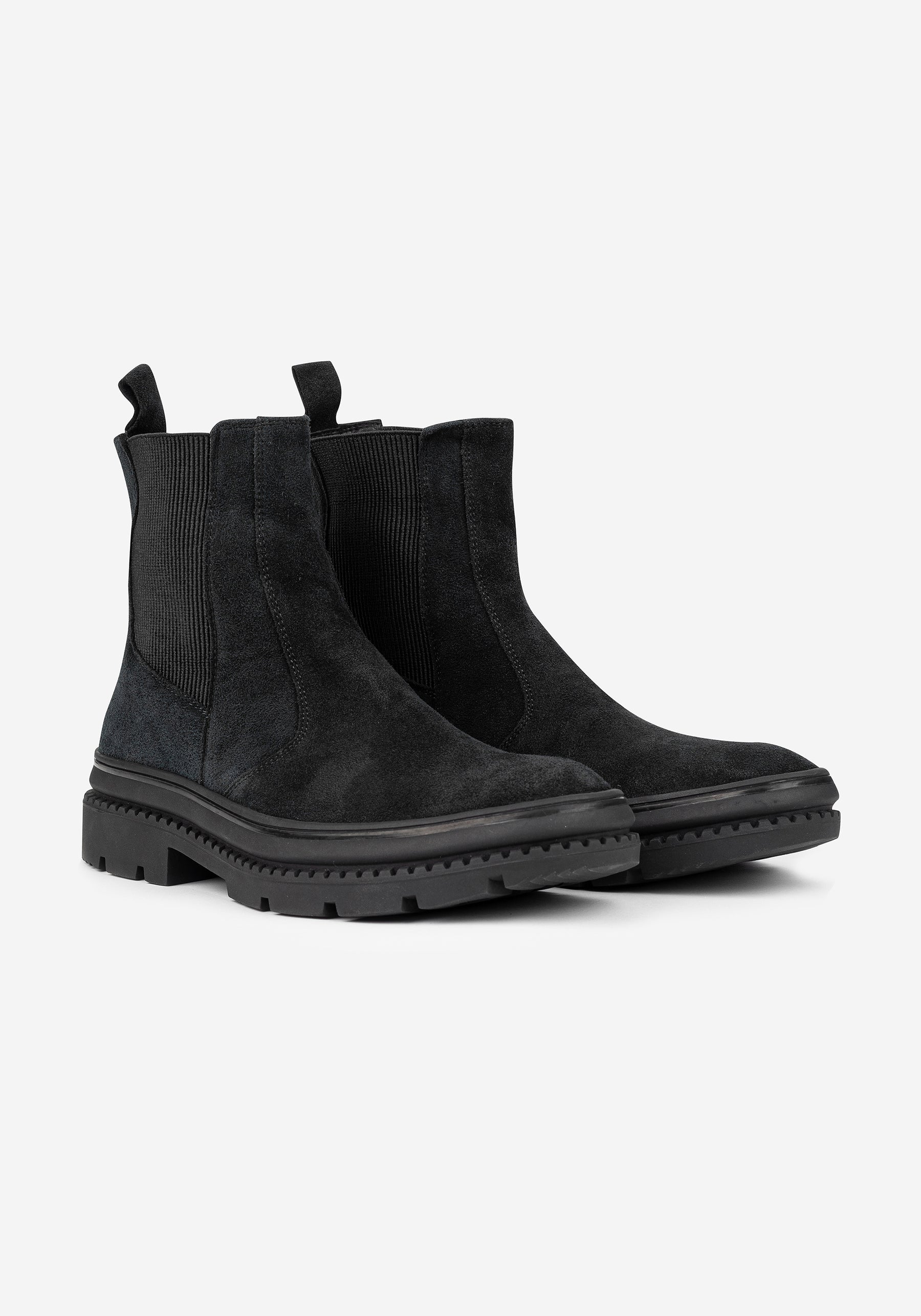 Dim Black Chelsea Boot