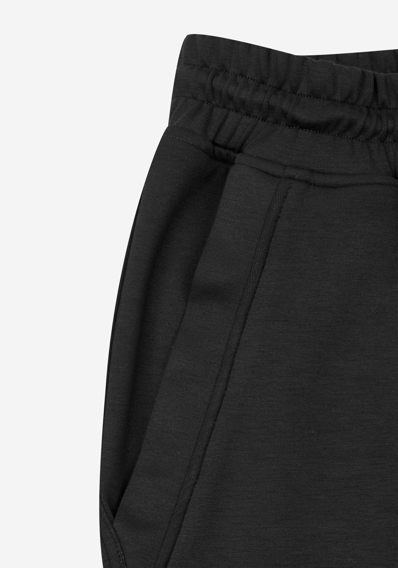 Matte Black Aero-Hybrid Pants