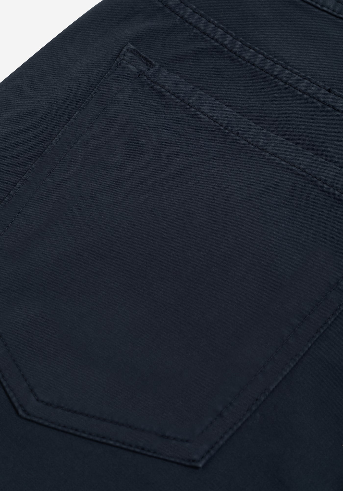Contemporary Fit Oasis Navy Twill Gabardine