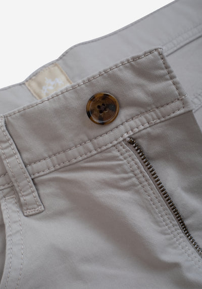 Contemporary Fit Sheen Silver Twill Gabardine