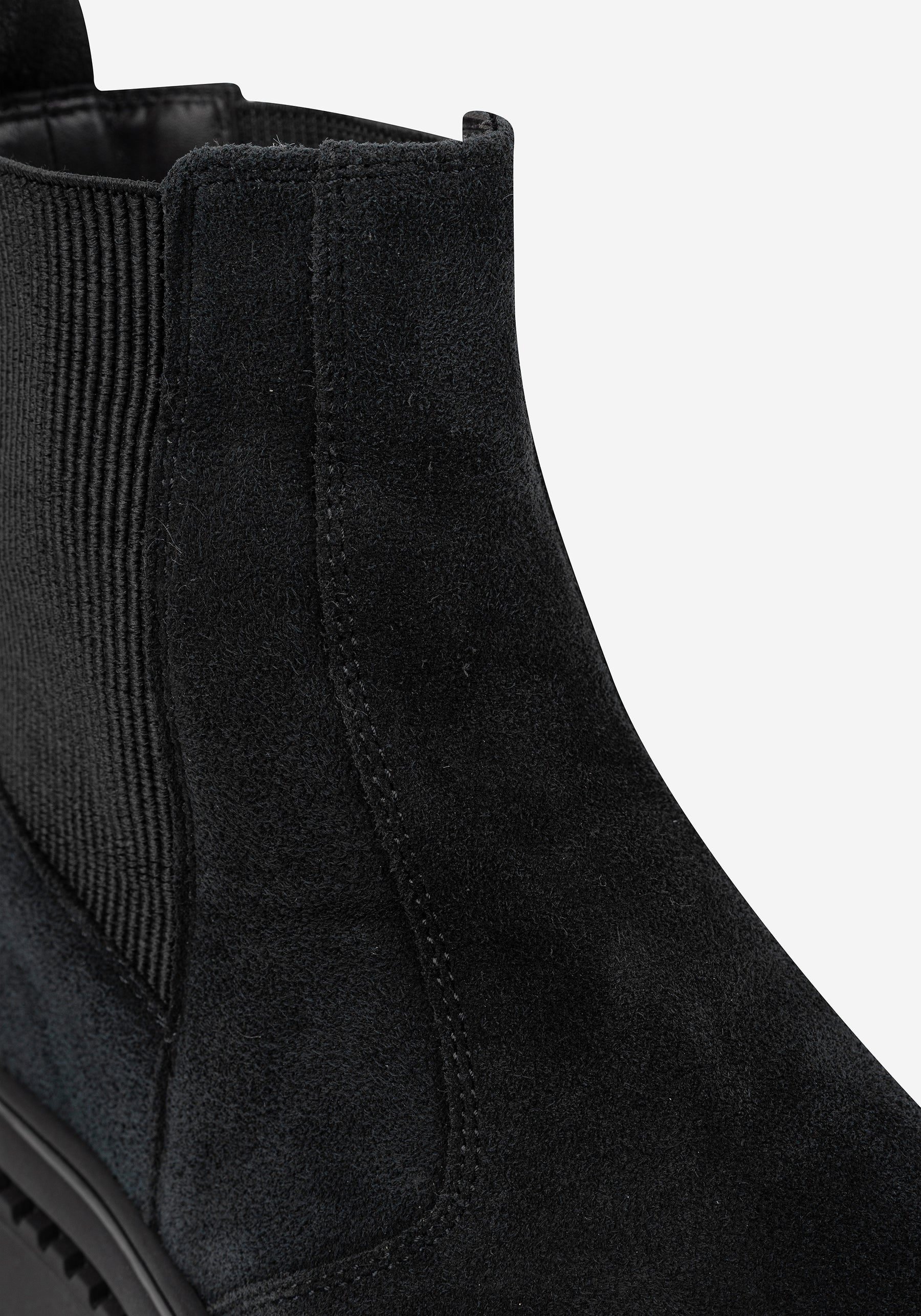 Dim Black Chelsea Boot