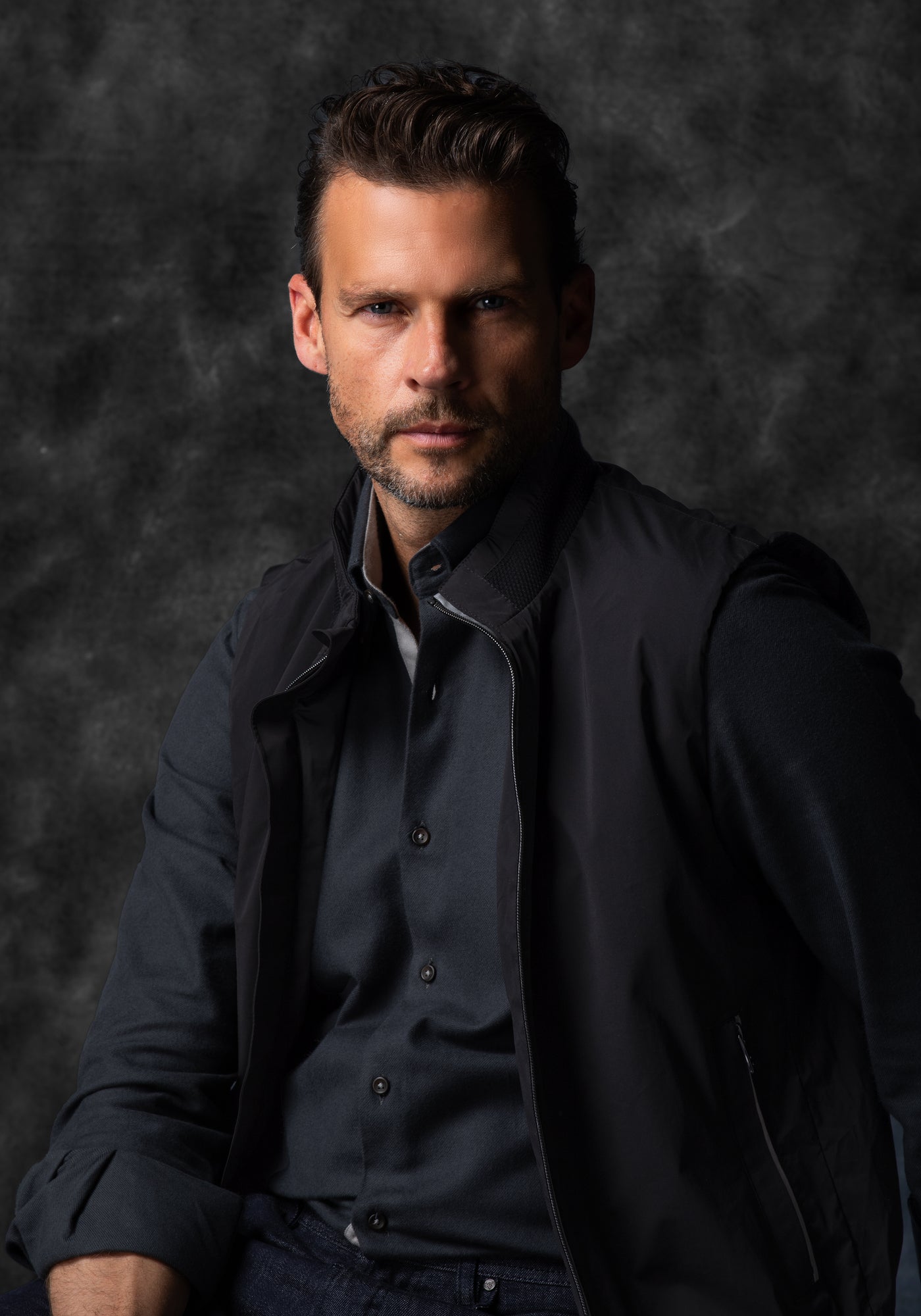 Carbon Black Polyamide Vest