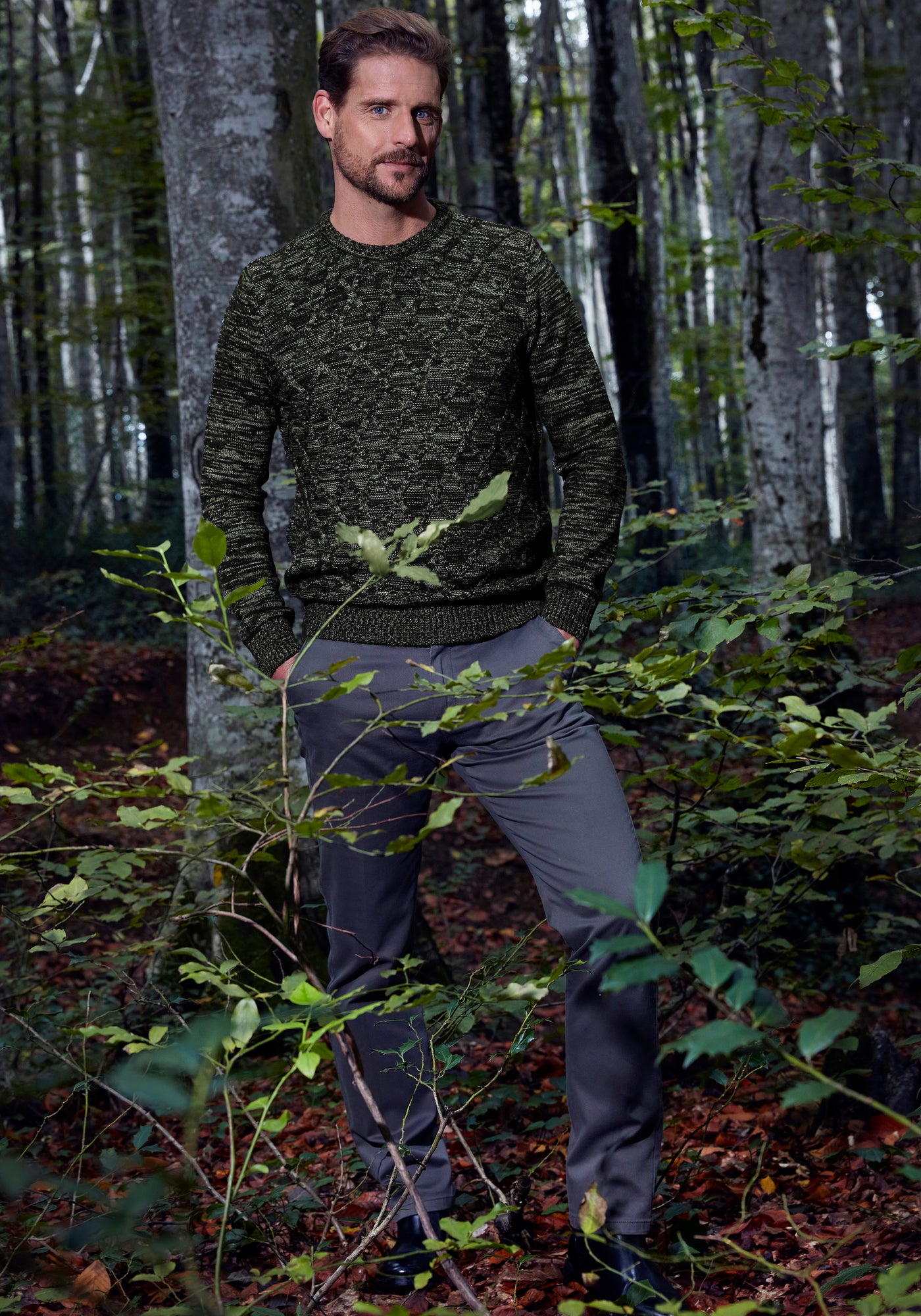 Ivy Olive Rhombus Pullover