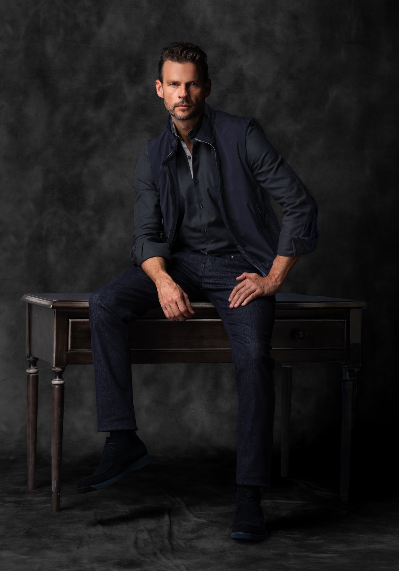 Metallic Navy Polyamide Vest