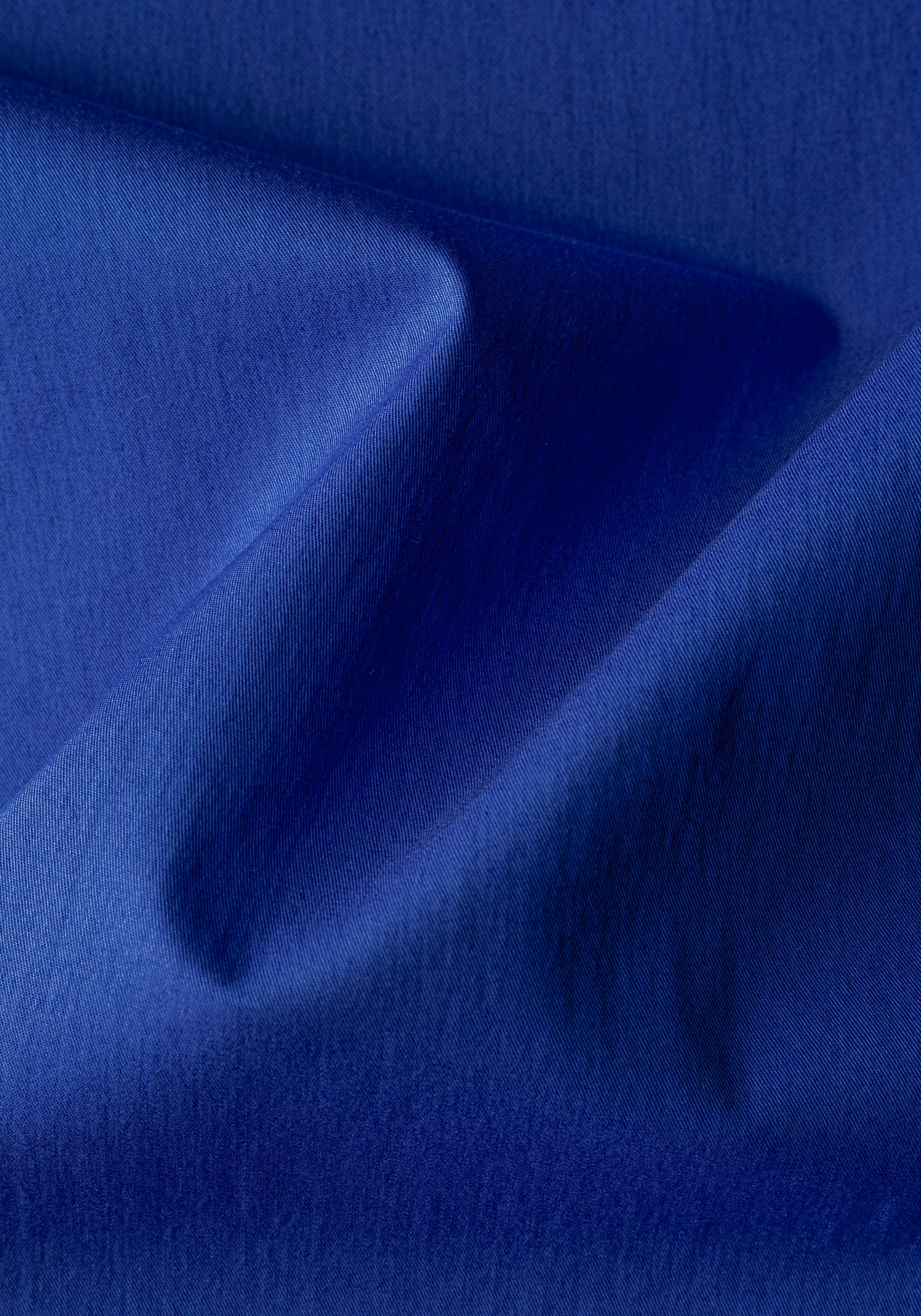 Vivid Blue Aero-Hybrid Shirt