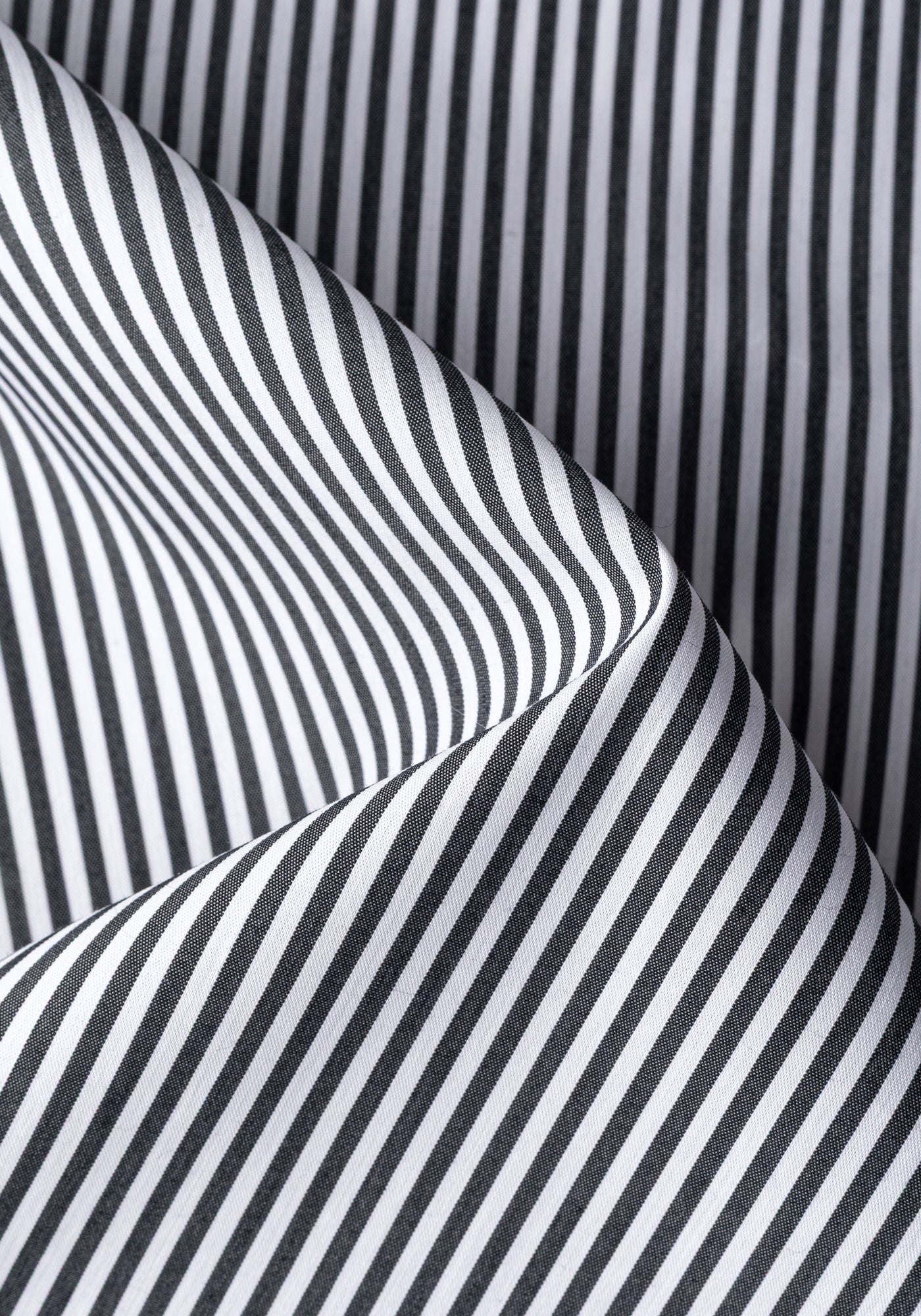 Shadow Black Stripe Aero-Hybrid Shirt