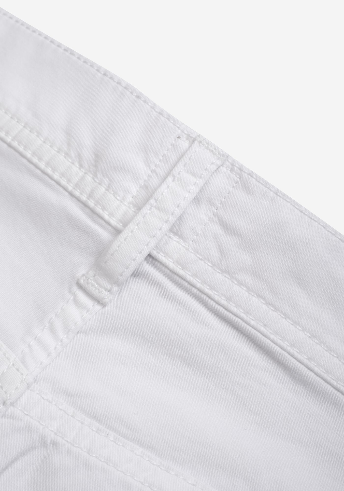 Contemporary Fit Feather White Twill Gabardine