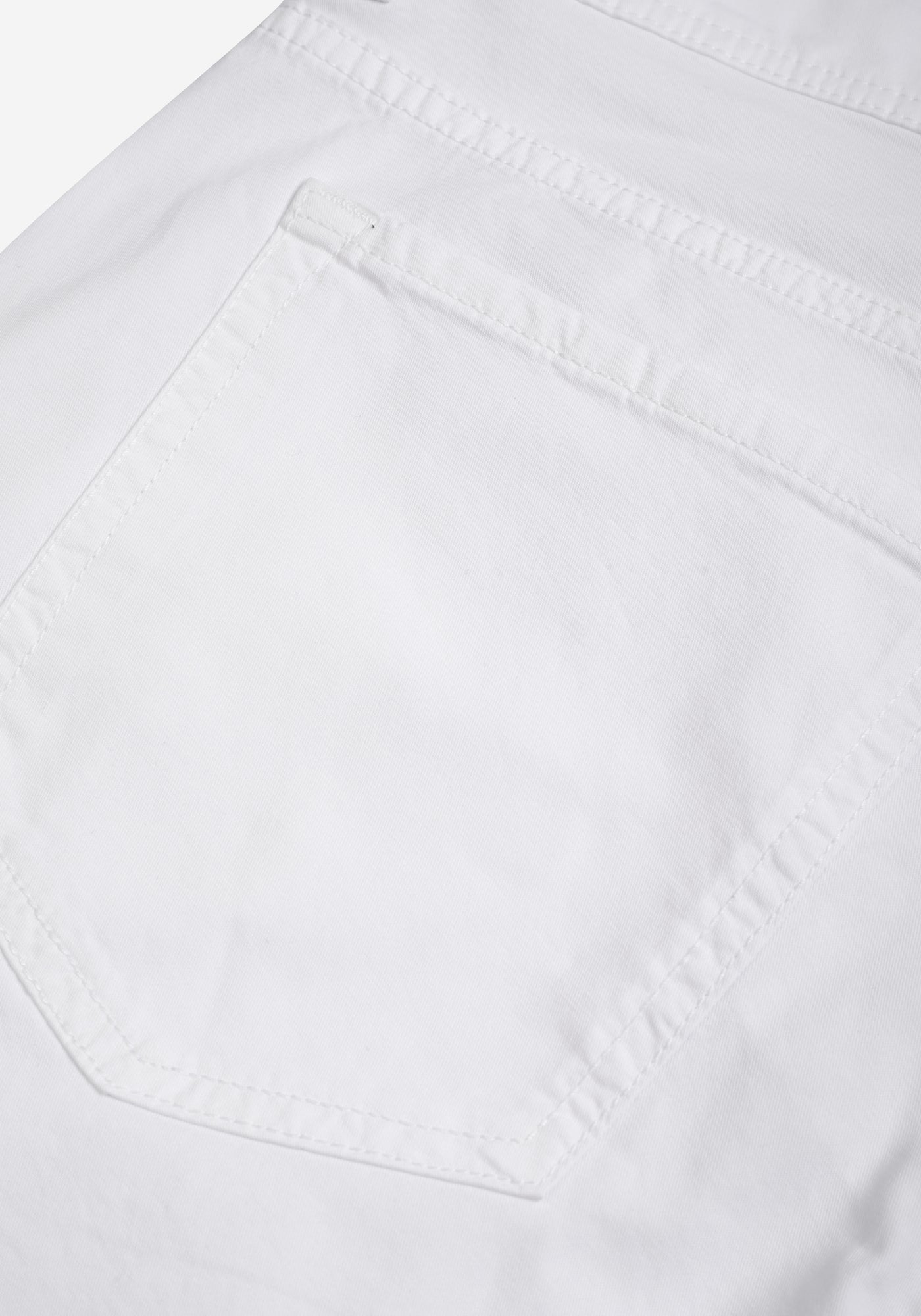 Contemporary Fit Feather White Twill Gabardine