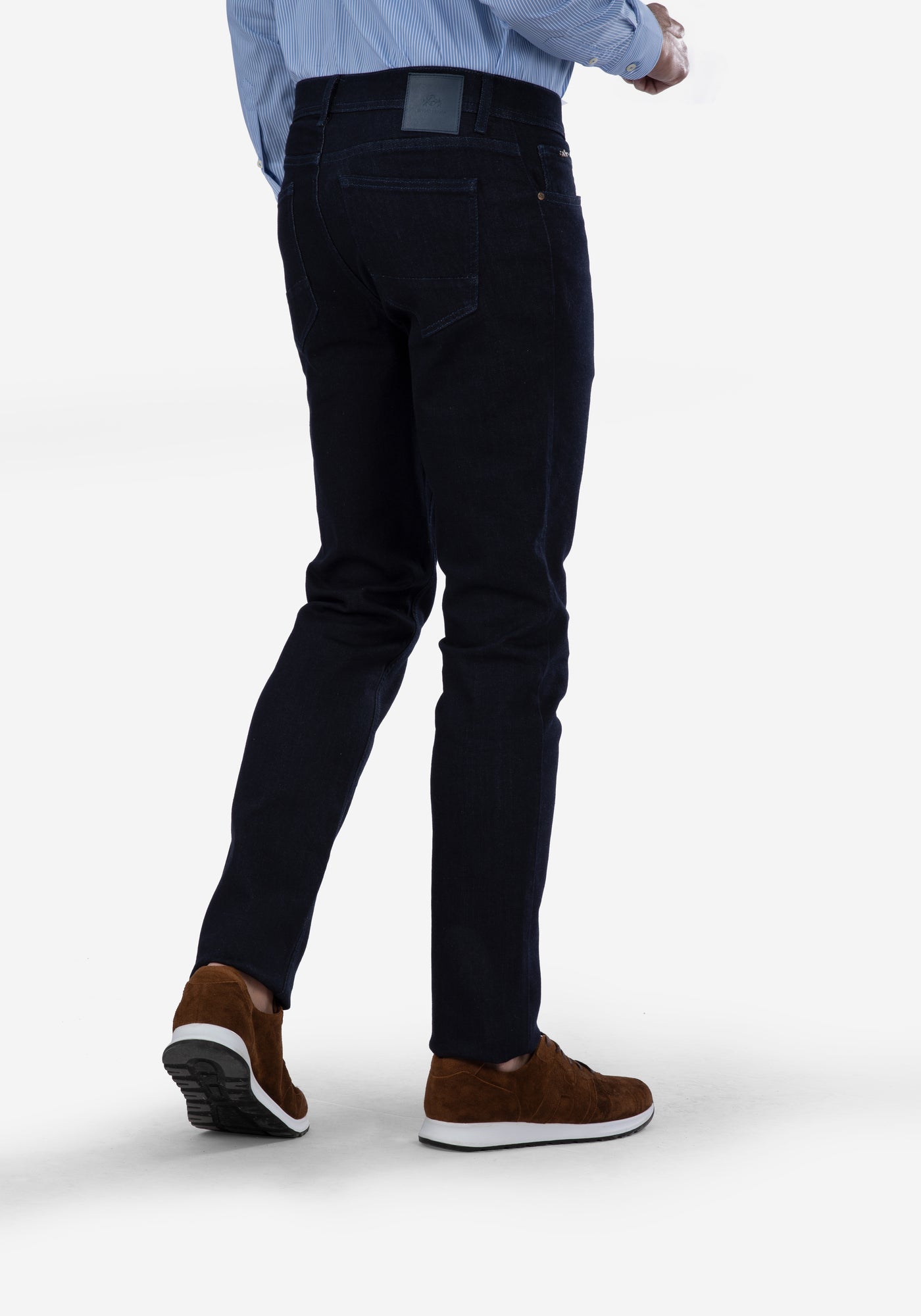 Contemporary-fit Jeans in Dark-Blue Denim